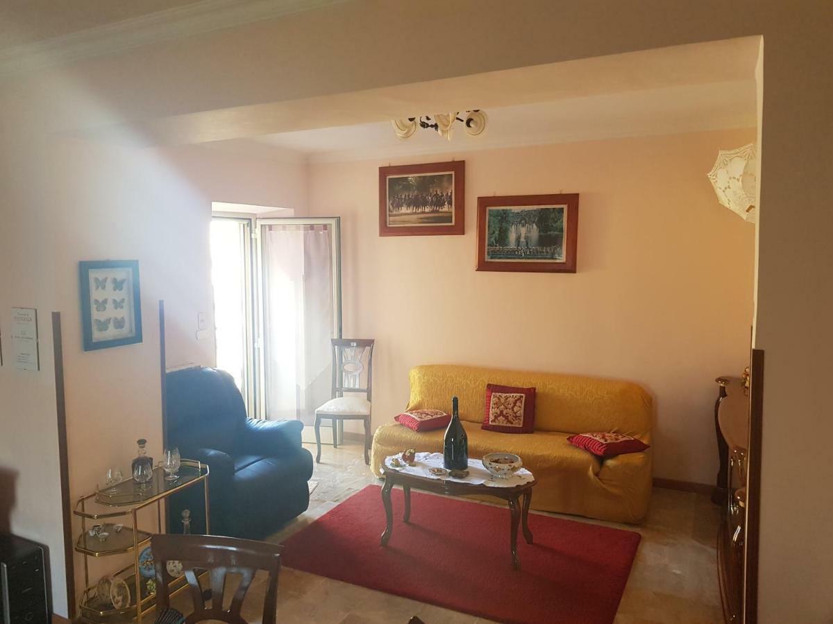B&B Il Feudo Fontechiari Bagian luar foto